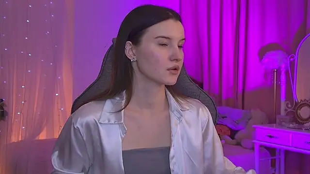 AgataWillis online show from February 6, 2026, 12:34 pm