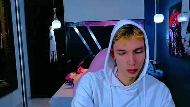 Snapshot of park_jimin1 chatting on November 12, 2025, 12:09 pm park jimin1 online show from November 12, 2025, 12:09 pm