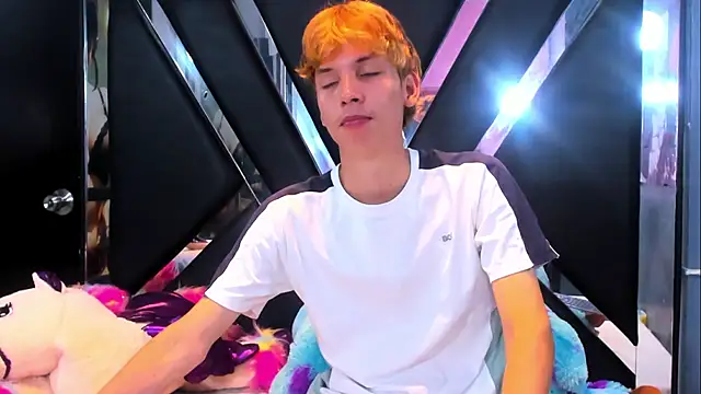 Snapshot of park_jimin1 chatting on October 16, 2025, 12:46 pm park jimin1 online show from October 16, 2025, 12:46 pm