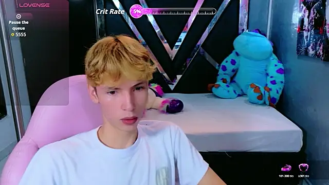 Snapshot of park_jimin1 chatting on October 21, 2025, 12:04 pm park jimin1 online show from October 21, 2025, 12:04 pm