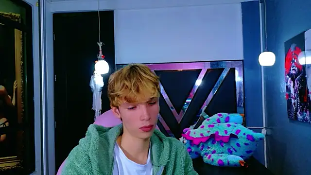 Snapshot of park_jimin1 chatting on November 6, 2025, 12:09 pm park jimin1 online show from November 6, 2025, 12:09 pm