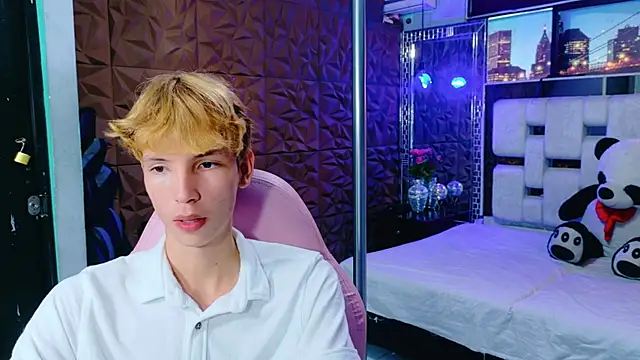 Snapshot of park_jimin1 chatting on October 13, 2025, 1:34 pm park jimin1 online show from October 13, 2025, 1:34 pm