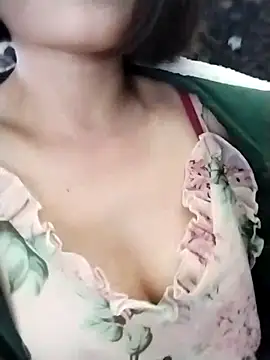 linda bae00 online show from January 6, 2026, 2:37 am