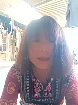linda bae00 online show from May 5, 2026, 11:13 am