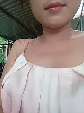 Snapshot of linda_bae00 chatting on June 27, 2026, 11:22 pm linda bae00 online show from June 27, 2026, 11:22 pm