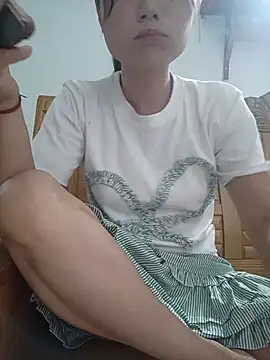 Snapshot of linda_bae00 chatting on July 16, 2026, 10:29 pm linda bae00 online show from July 16, 2026, 10:29 pm