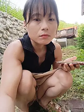 Snapshot of linda_bae00 chatting on July 22, 2026, 12:01 am linda bae00 online show from July 22, 2026, 12:01 am