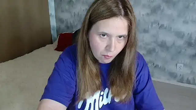 Snapshot of AdelinaLawson chatting on June 21, 2026, 10:32 am AdelinaLawson online show from June 21, 2026, 10:32 am