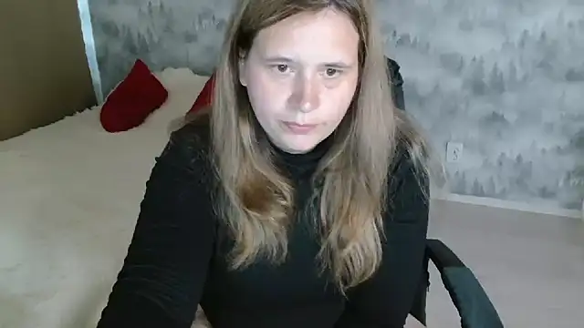 Snapshot of AdelinaLawson chatting on July 13, 2026, 11:31 am AdelinaLawson online show from July 13, 2026, 11:31 am