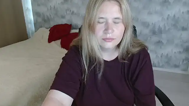 Snapshot of AdelinaLawson chatting on July 27, 2026, 12:12 pm AdelinaLawson online show from July 27, 2026, 12:12 pm