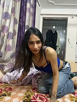 Snapshot of kaylee_demm chatting on February 4, 2026, 7:31 pm kaylee demm online show from February 4, 2026, 7:31 pm