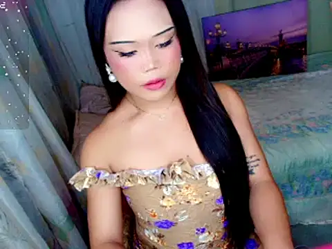 Snapshot of Cassandra_Luxx chatting on July 9, 2026, 3:07 am Cassandra Luxx online show from July 9, 2026, 3:07 am