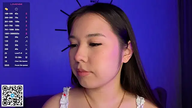 Snapshot of AlberthaEscue chatting on October 29, 2025, 4:00 am AlberthaEscue online show from October 29, 2025, 4:00 am