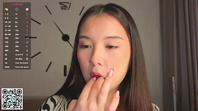 Snapshot of AlberthaEscue chatting on October 22, 2025, 4:12 am AlberthaEscue online show from October 22, 2025, 4:12 am