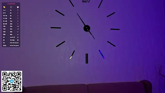 Snapshot of AlberthaEscue chatting on November 5, 2025, 3:20 am AlberthaEscue online show from November 5, 2025, 3:20 am