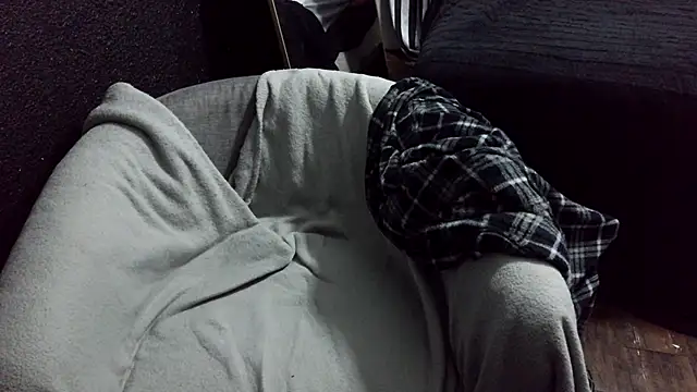 fetishslut4u online show from October 29, 2025, 2:43 am