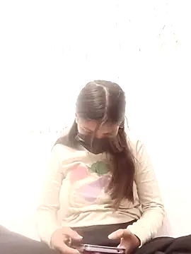 VamikaAngel online show from December 5, 2025, 2:04 pm