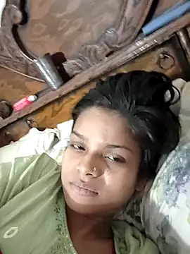 Snapshot of Komal0099 chatting on November 22, 2025, 3:44 pm Komal0099 online show from November 22, 2025, 3:44 pm