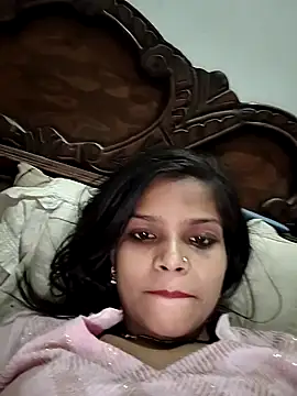 Snapshot of Komal0099 chatting on December 1, 2025, 3:24 pm Komal0099 online show from December 1, 2025, 3:24 pm