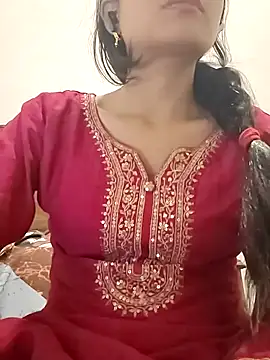 Snapshot of Komal0099 chatting on October 13, 2025, 2:40 pm Komal0099 online show from October 13, 2025, 2:40 pm