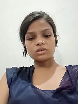 Komal0099 online show from September 22, 2025, 2:23 pm