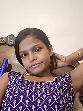 Snapshot of Komal0099 chatting on October 21, 2025, 2:49 pm Komal0099 online show from October 21, 2025, 2:49 pm