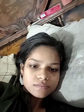 Snapshot of Komal0099 chatting on November 4, 2025, 2:59 am Komal0099 online show from November 4, 2025, 2:59 am