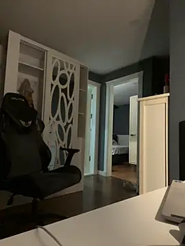 kaganal online show from October 13, 2025, 8:54 pm