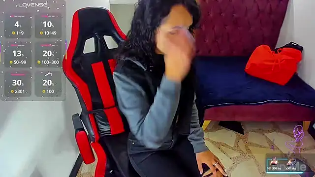 alison moon7 online show from December 20, 2025, 12:08 pm