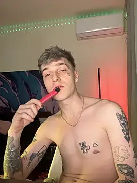 Snapshot of davesinner chatting on February 15, 2026, 11:58 pm davesinner online show from February 15, 2026, 11:58 pm