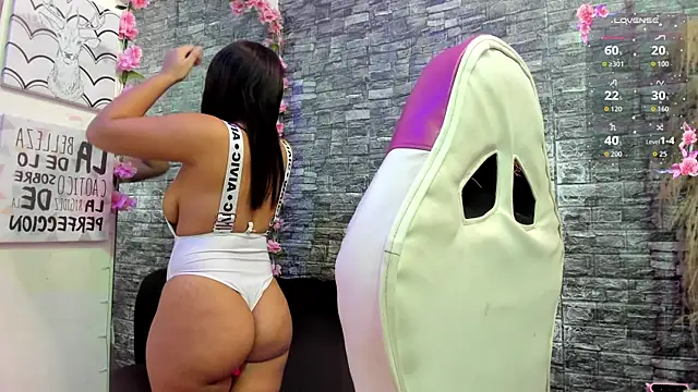 karoll  sex online show from November 24, 2025, 12:27 pm