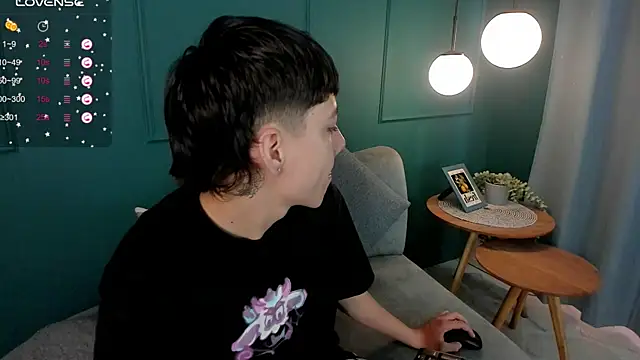Snapshot of oblivion_deku chatting on June 25, 2026, 2:44 pm oblivion deku online show from June 25, 2026, 2:44 pm