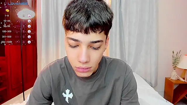 Snapshot of oblivion_deku chatting on October 18, 2025, 1:02 pm oblivion deku online show from October 18, 2025, 1:02 pm