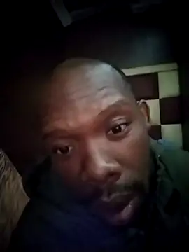 TinnyVsGiant online show from November 7, 2025, 2:21 pm