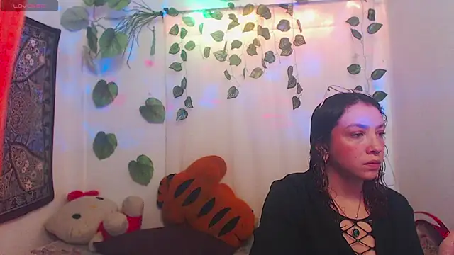 Snapshot of MysticNight_ chatting on October 28, 2025, 1:39 am MysticNight  online show from October 28, 2025, 1:39 am