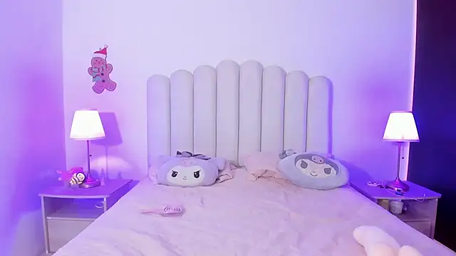 Snapshot of SofieBunnie chatting on November 30, 2025, 10:10 pm SofieBunnie online show from November 30, 2025, 10:10 pm