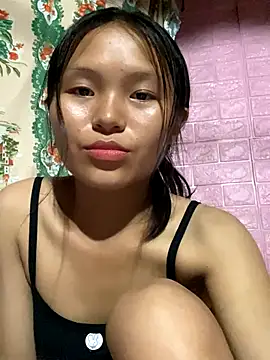 Snapshot of milo_bae chatting on October 17, 2025, 3:21 am milo bae online show from October 17, 2025, 3:21 am