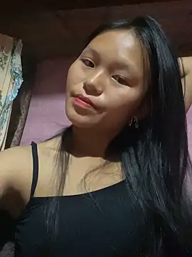 Snapshot of milo_bae chatting on December 3, 2025, 11:14 pm milo bae online show from December 3, 2025, 11:14 pm