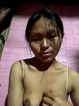 Snapshot of milo_bae chatting on November 7, 2025, 11:08 pm milo bae online show from November 7, 2025, 11:08 pm