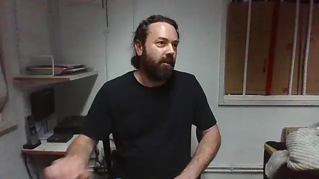 rogerevenmore online show from November 13, 2025, 6:01 pm