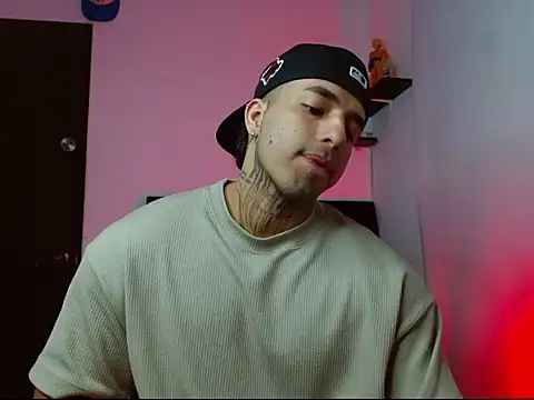 ragnar phoenix online show from November 23, 2025, 7:13 pm