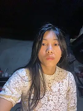 EmLy02 online show from October 21, 2025, 10:53 pm