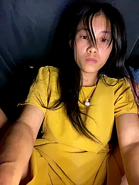 EmLy02 online show from October 7, 2025, 1:56 pm