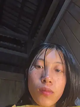 Snapshot of EmLy02 chatting on March 13, 2026, 10:42 am EmLy02 online show from March 13, 2026, 10:42 am