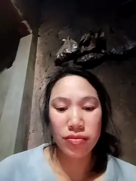 fanchunn online show from December 17, 2025, 11:48 am