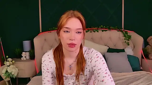 Gwen Greens online show from September 26, 2025, 8:38 pm