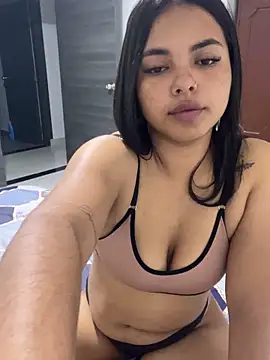 CandyCrazzy03 online show from September 19, 2025, 3:54 am