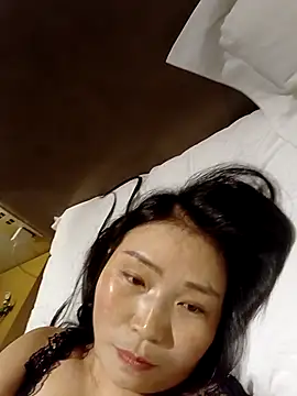 Snapshot of lingling5200 chatting on September 11, 2025, 2:06 pm lingling5200 online show from September 11, 2025, 2:06 pm