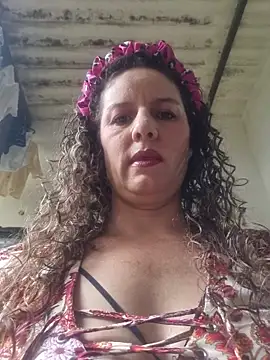 Snapshot of Nina_vallon chatting on April 27, 2026, 12:36 pm Nina vallon online show from April 27, 2026, 12:36 pm
