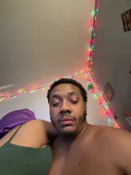 Snapshot of Kingstrokezxx chatting on March 23, 2026, 5:29 am Kingstrokezxx online show from March 23, 2026, 5:29 am